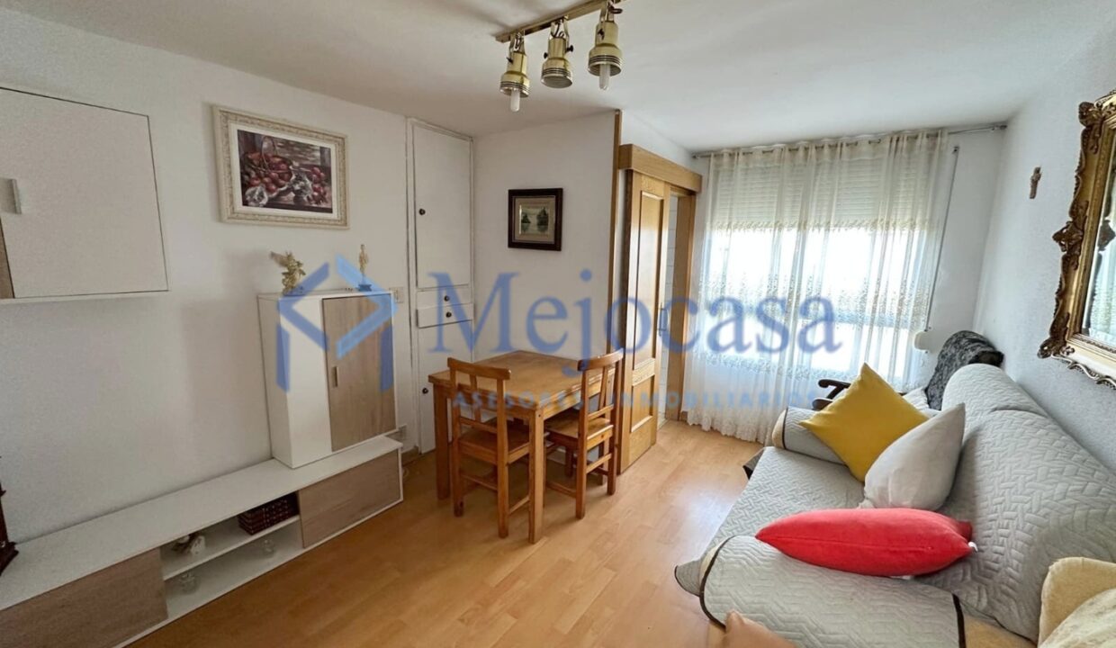 96757-02 Oportunidad de inversión o vivienda en San Blas–Canillejas.