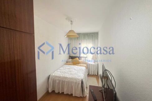 96757-09 Oportunidad de inversión o vivienda en San Blas–Canillejas.