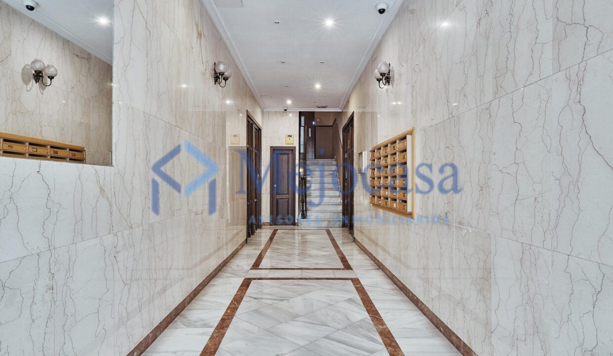 96855-16 Exclusiva vivienda de diseño en Retiro.