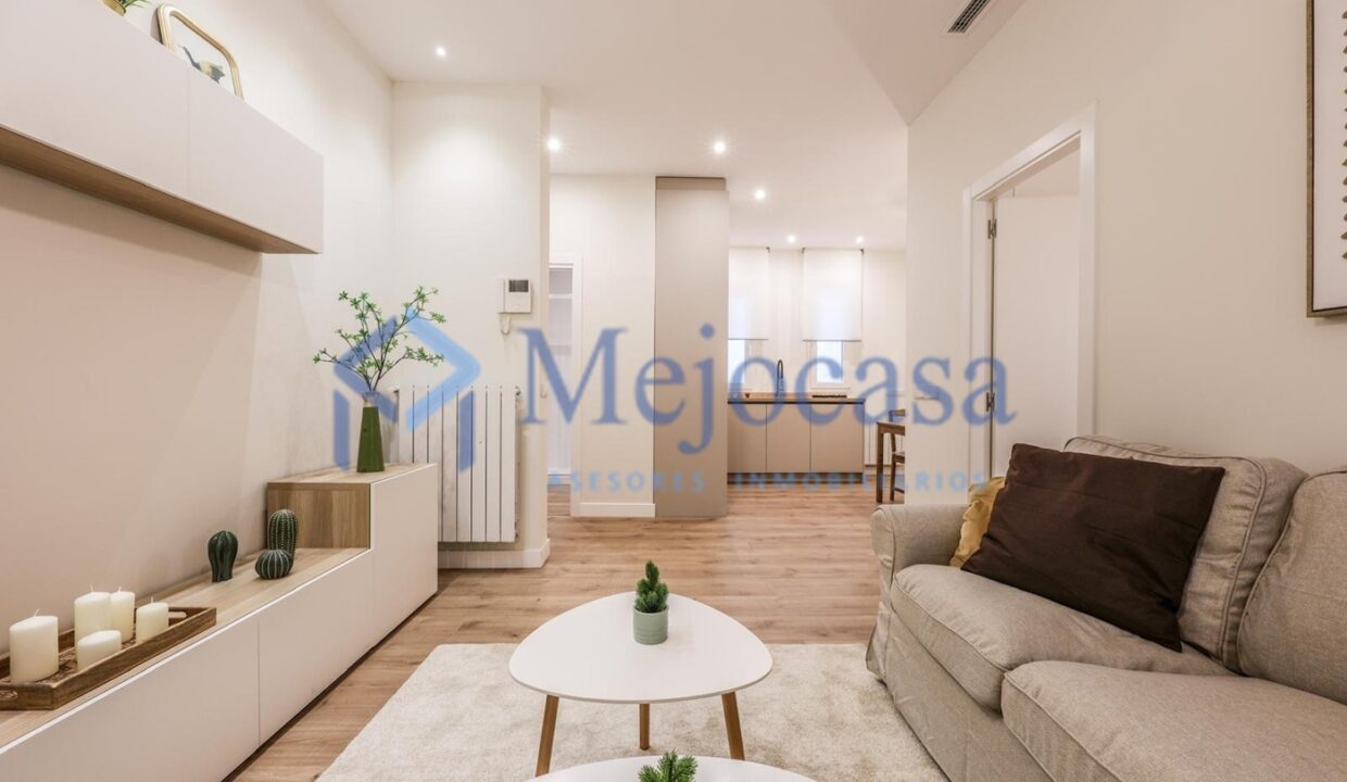 96886-04 Piso impecable, reformado y amueblado en Doctor Esquerdo, en el Barrio de Salamanca.