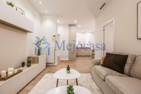 96886-04 Piso impecable, reformado y amueblado en Doctor Esquerdo, en el Barrio de Salamanca.