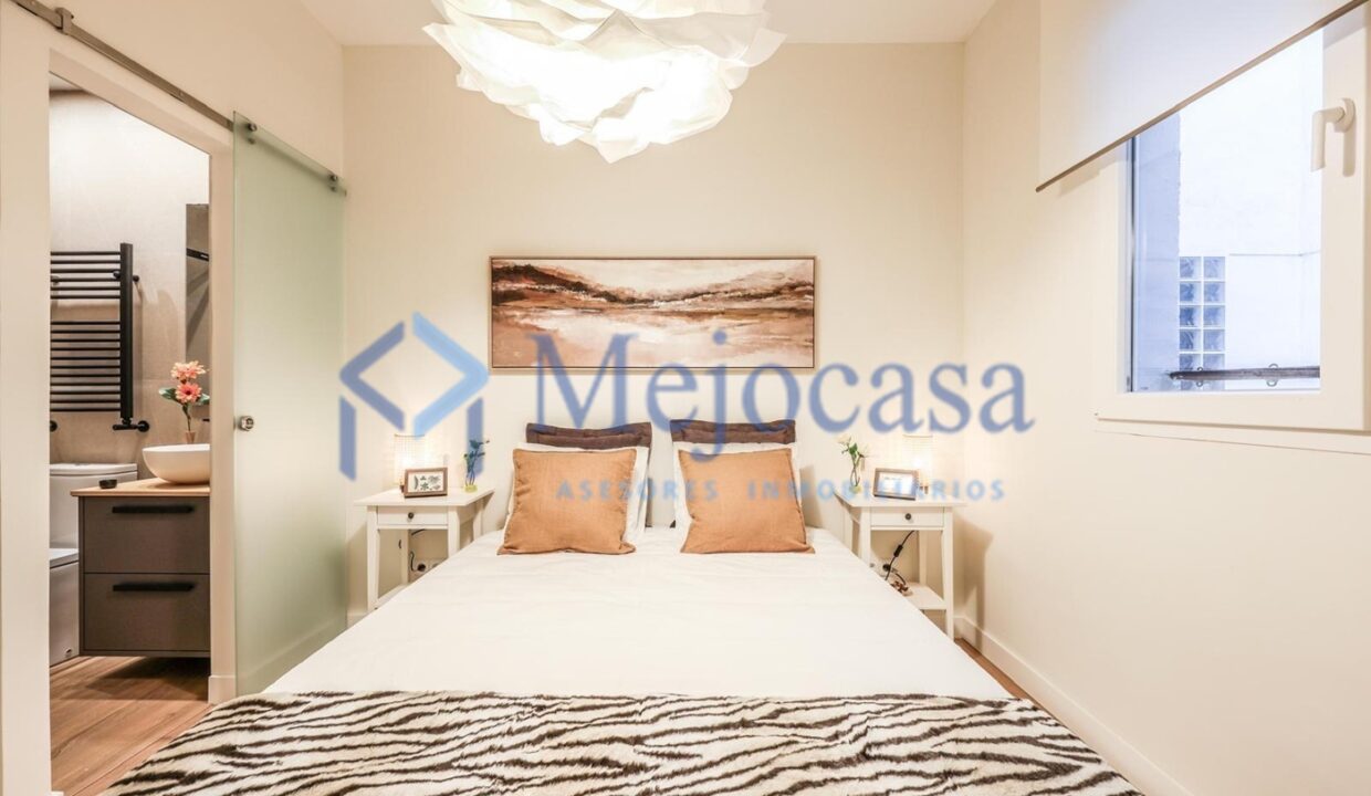 96886-10 Piso impecable, reformado y amueblado en Doctor Esquerdo, en el Barrio de Salamanca.