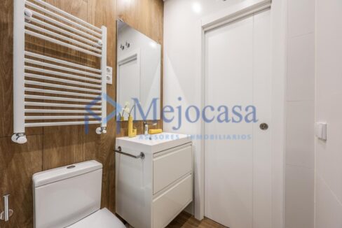 96886-16 Piso impecable, reformado y amueblado en Doctor Esquerdo, en el Barrio de Salamanca.