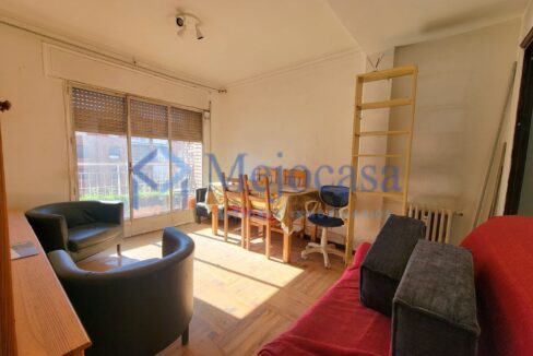 96916-02 Luminoso piso con terraza en el Barrio de la Concepción – Calle José del Hierro