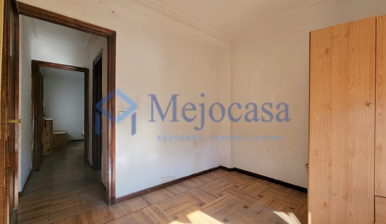 96916-18 Luminoso piso con terraza en el Barrio de la Concepción – Calle José del Hierro