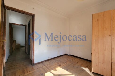 96916-18 Luminoso piso con terraza en el Barrio de la Concepción – Calle José del Hierro