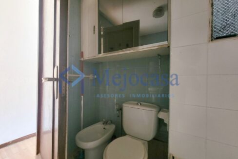 96916-21 Luminoso piso con terraza en el Barrio de la Concepción – Calle José del Hierro