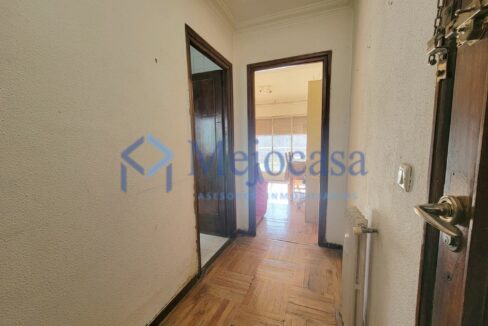 96916-22 Luminoso piso con terraza en el Barrio de la Concepción – Calle José del Hierro