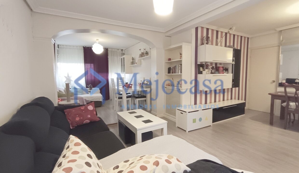 96971-01 Inmejorable situación, calle Alcorisa en Canillas.