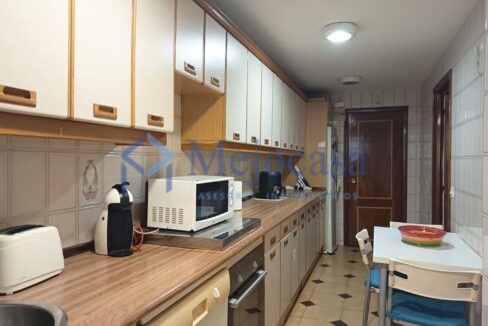 96971-14 Inmejorable situación, calle Alcorisa en Canillas.