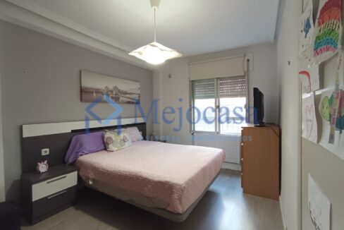 96971-16 Inmejorable situación, calle Alcorisa en Canillas.