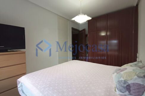 96971-17 Inmejorable situación, calle Alcorisa en Canillas.