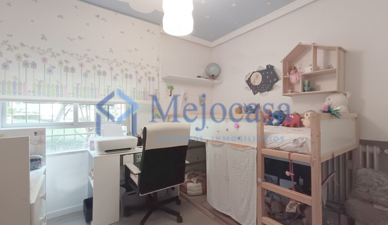 96971-18 Inmejorable situación, calle Alcorisa en Canillas.