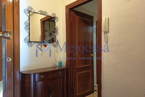 96971-23 Inmejorable situación, calle Alcorisa en Canillas.