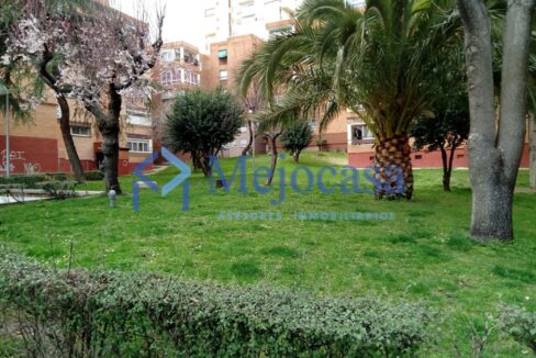 Inmejorable situación, calle Alcorisa en Canillas.