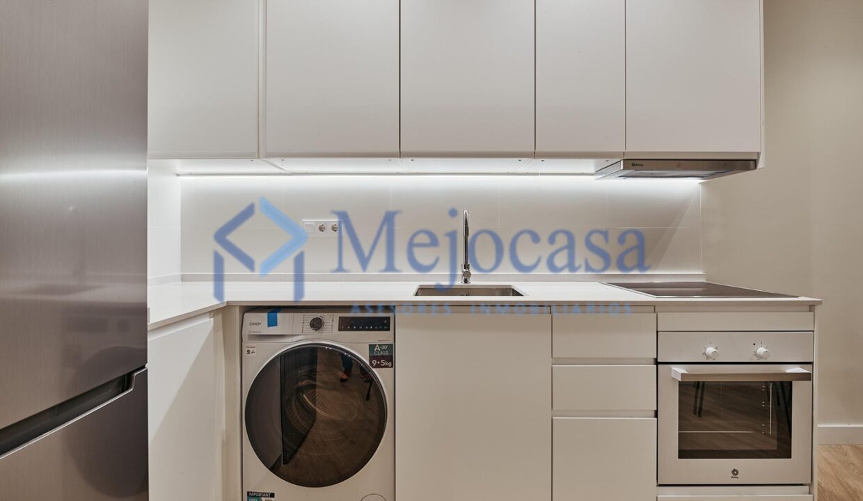 97023-04 Impecable, vivienda de diseño en Juan Bravo.