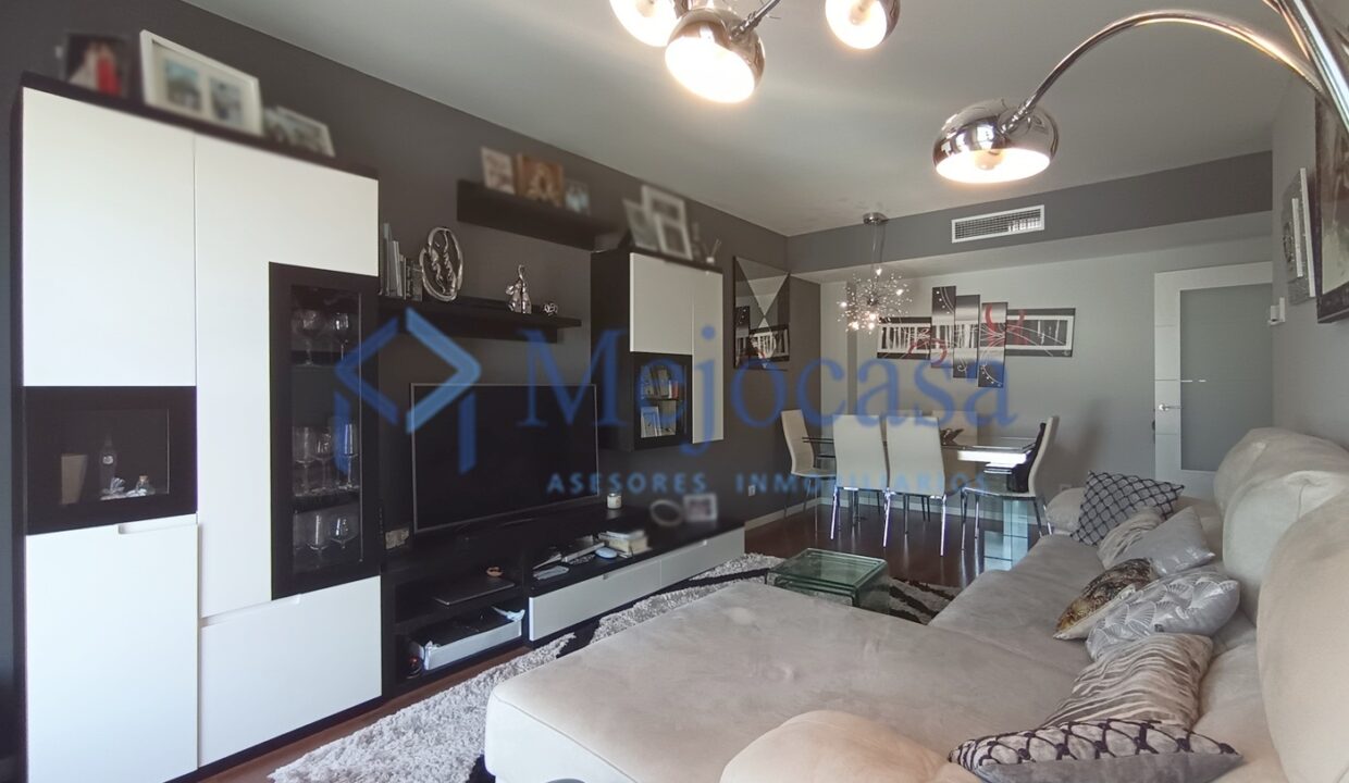 97097-05 Piso Exclusivo en Urbanización Residencial en Arganzuela, Zona Legazpi.