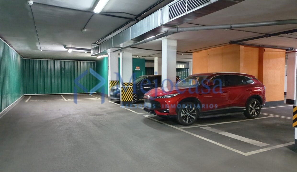 97097-30 Piso Exclusivo en Urbanización Residencial en Arganzuela, Zona Legazpi.